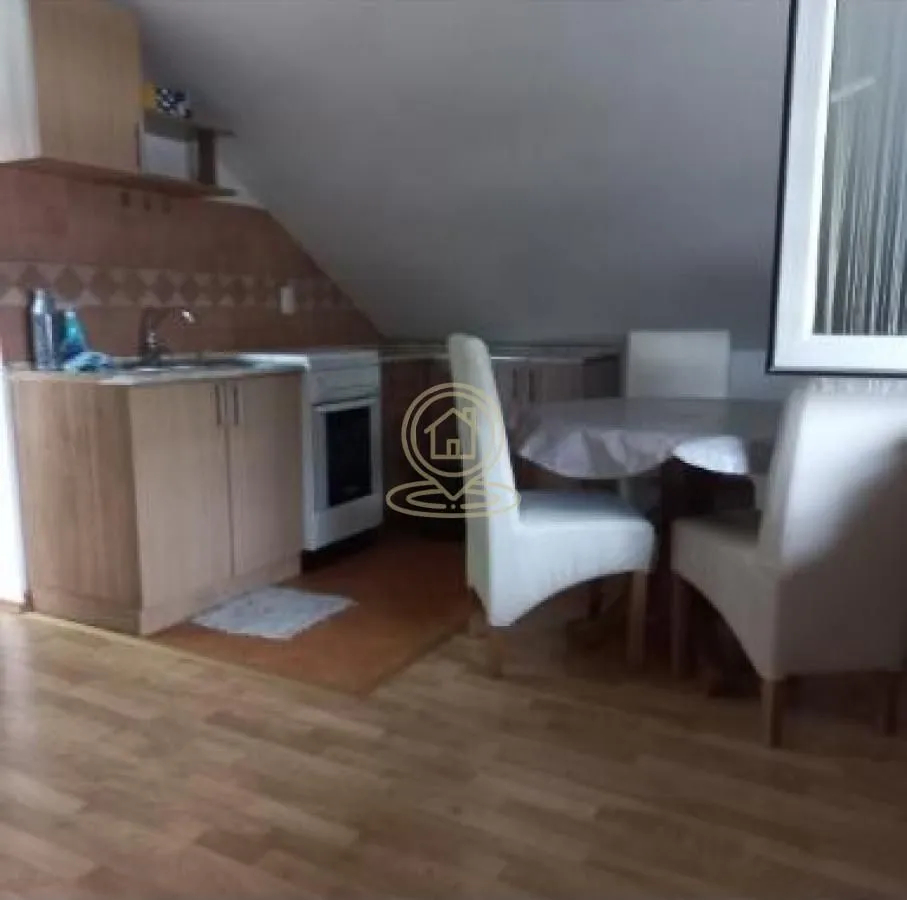 Izdavanje, jednosoban stan, 40m², Grbavica, Novi Sad Sve Podlokacije