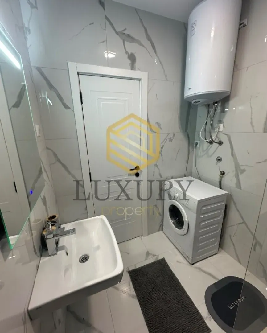 Prodaja, jednosoban stan, 39m², Centar, Podgorica