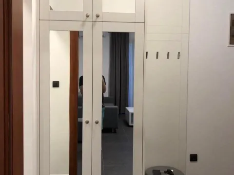 Rent, one bedroom apartment, 43m², Budva, Crna Gora - image 6