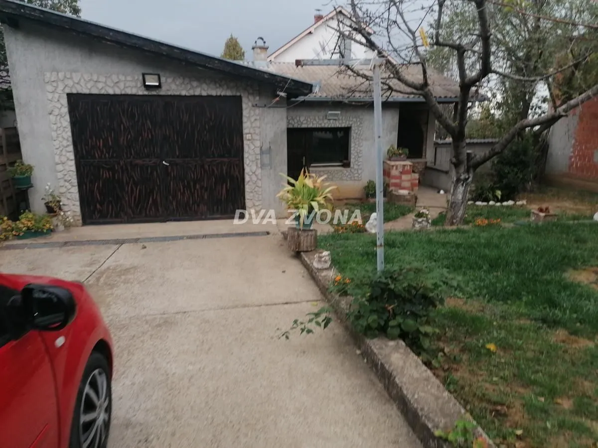 Prodaja, kuća, 138m², Sremska Kamenica, Petrovaradin