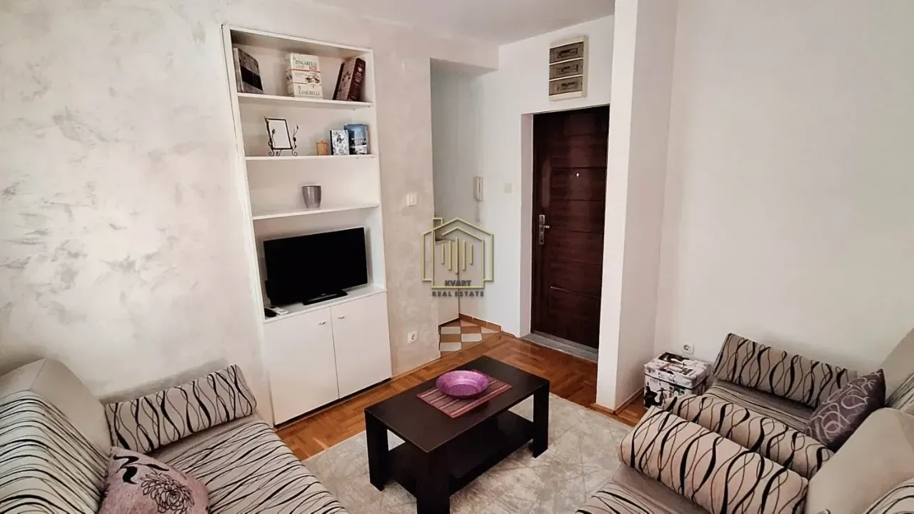 Izdavanje, jednosoban stan, 40m², Masline, Podgorica
