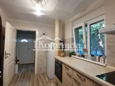 Prodaja, kuća, 150m², Sopot, Beograd - image 8