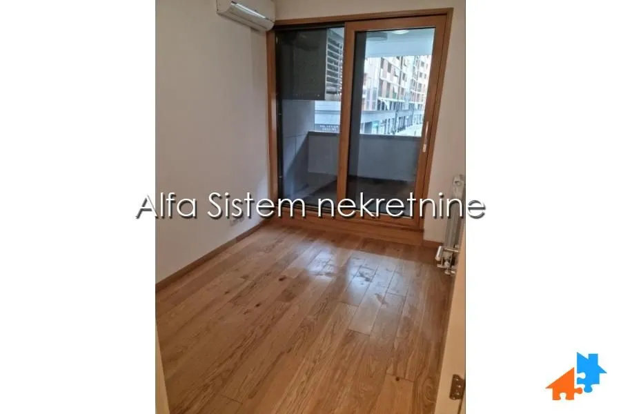 Izdavanje, trosoban stan, 62m², Novi Beograd Blok 65, Novi Beograd Sve Podlokacije