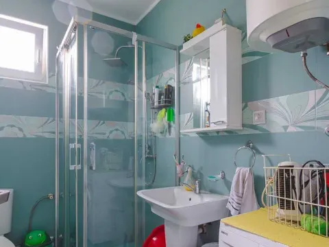 Prodaja, kuća, 170m², Donji Kokoti, Podgorica - image 3