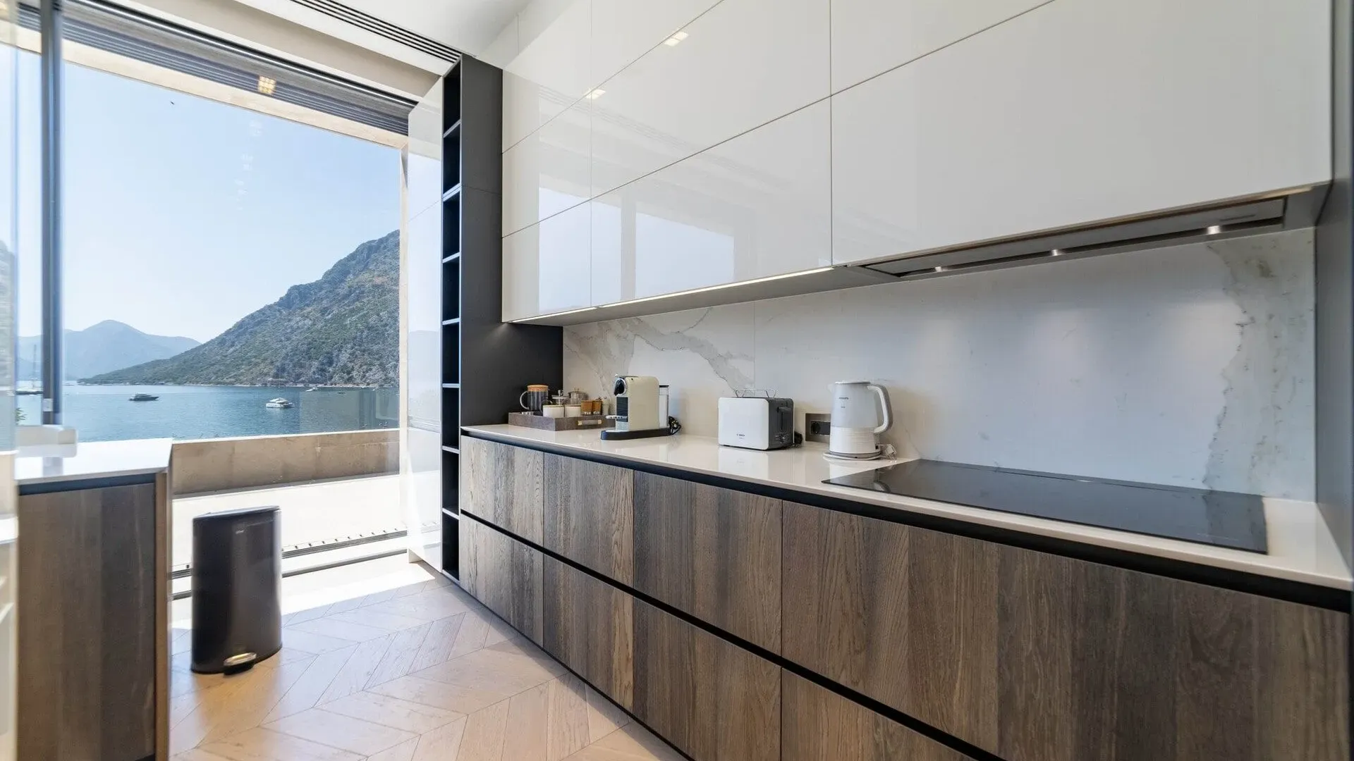 Prodaja, kuća, 526m², Orahovac, Kotor