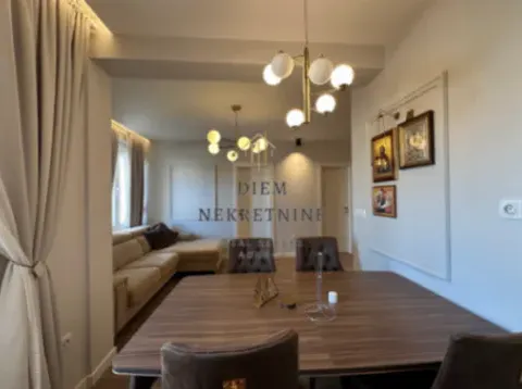 Prodaja, jednosoban stan, 40m², Dalmatinska ulica, Podgorica - image 8