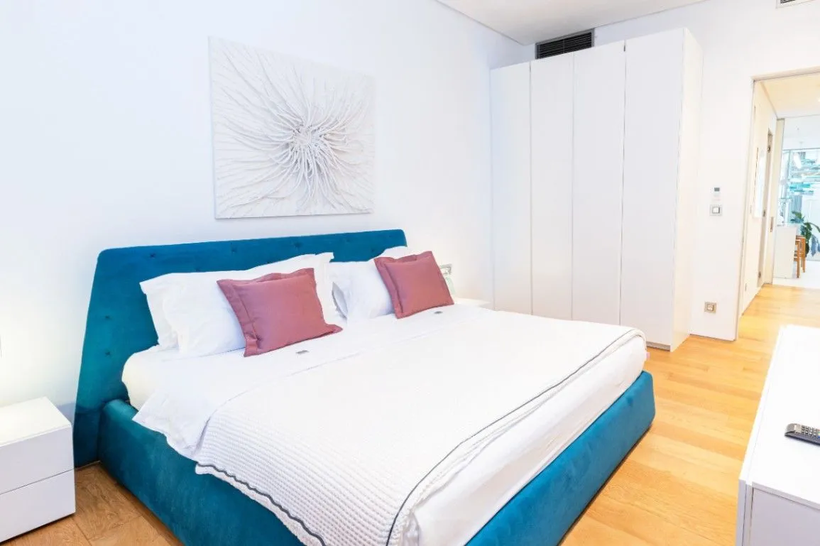 Sale, three bedroom apartment, 457m², Zavala, Budva