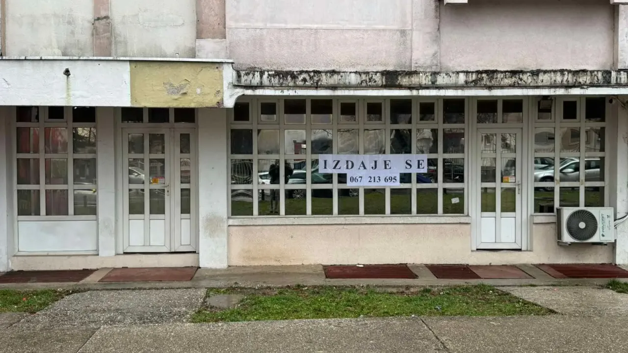 Rent, office space, 84m², Centar, Nikšić