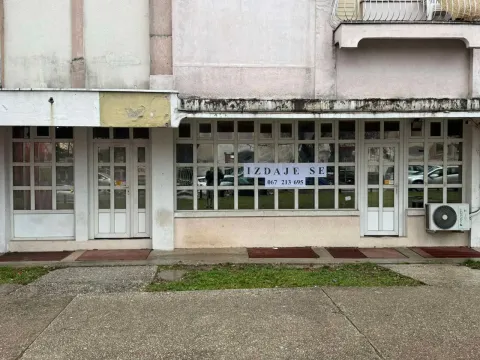 Rent, office space, 84m², Centar, Nikšić - image 1