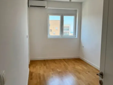 Prodaja, dvosoban stan, 74m², Bar, Crna Gora - image 8