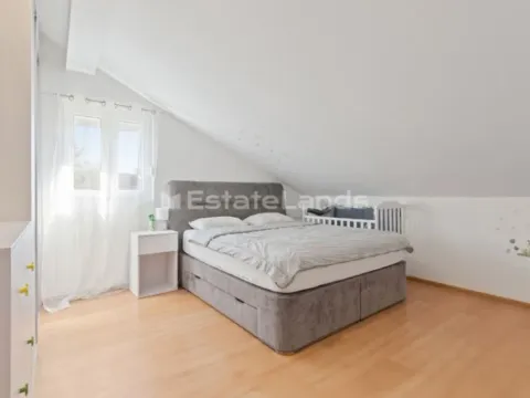 Izdavanje, dvosoban stan, 75m², Seljanovo, Tivat - image 11