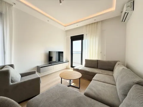 Sale, two bedroom apartment, 118m², Bečići, Budva