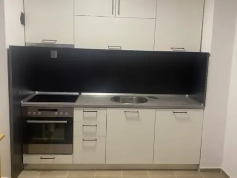 Izdavanje, jednosoban stan, 45m², Igalo, Herceg Novi - image 2