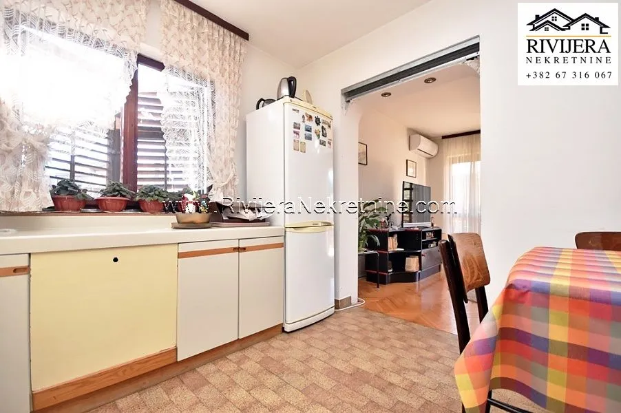 Prodaja, kuća, 280m², Igalo, Herceg Novi