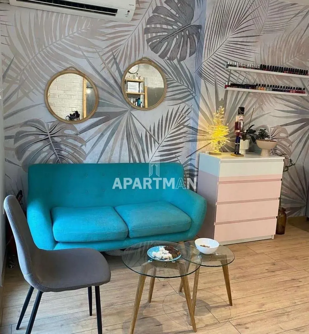 Izdavanje, poslovni prostor, 39m², Stari Grad, Beograd