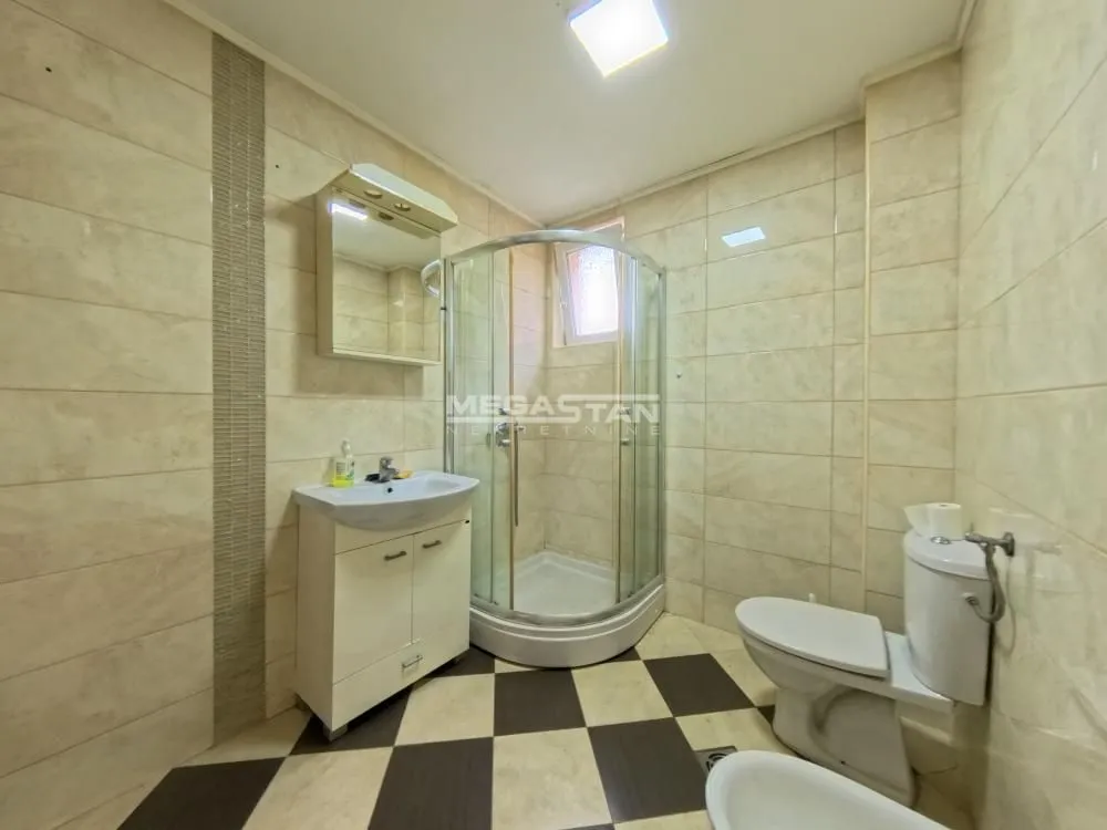 Sale, four bedroom apartment, 101m², Karaburma, Palilula Sve Podlokacije