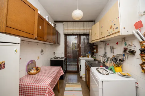 Prodaja, kuća, 183m², Gorica C, Podgorica - image 8