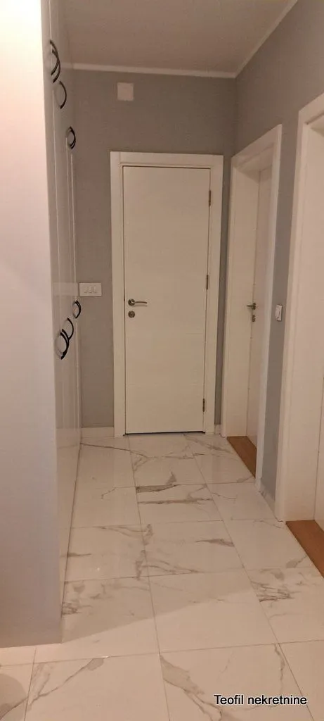 Prodaja, kuća, 365m², Nova Pazova, Stara Pazova