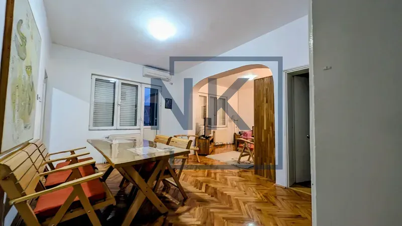 Izdavanje, dvosoban stan, 80m², Masline, Podgorica