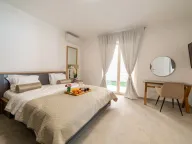 Izdavanje, kuća, 315m², Tivat, Crna Gora - image 16