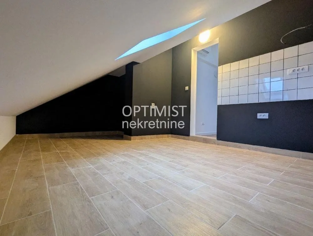 Prodaja, dvosoban stan, 52m², Železnik, Beograd