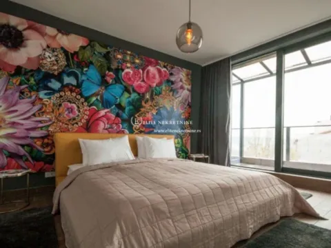 Izdavanje, trosoban stan, 92m², Vračar Centar, Vračar Sve Podlokacije - image 11