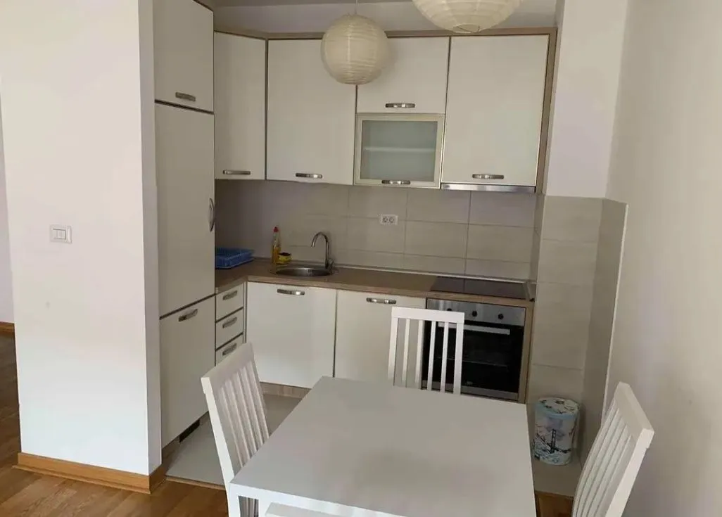 Izdavanje, jednosoban stan, 45m², City Kvart, Podgorica