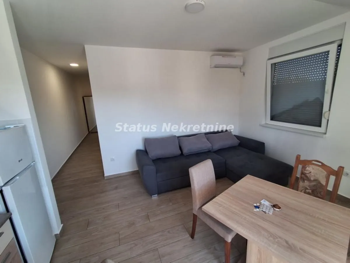 Izdavanje, jednosoban stan, 47m², Adice, Novi Sad Sve Podlokacije