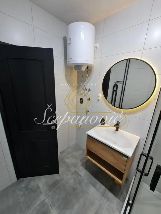 Rent, three bedroom apartment, 55m², Centar, Novi Sad
