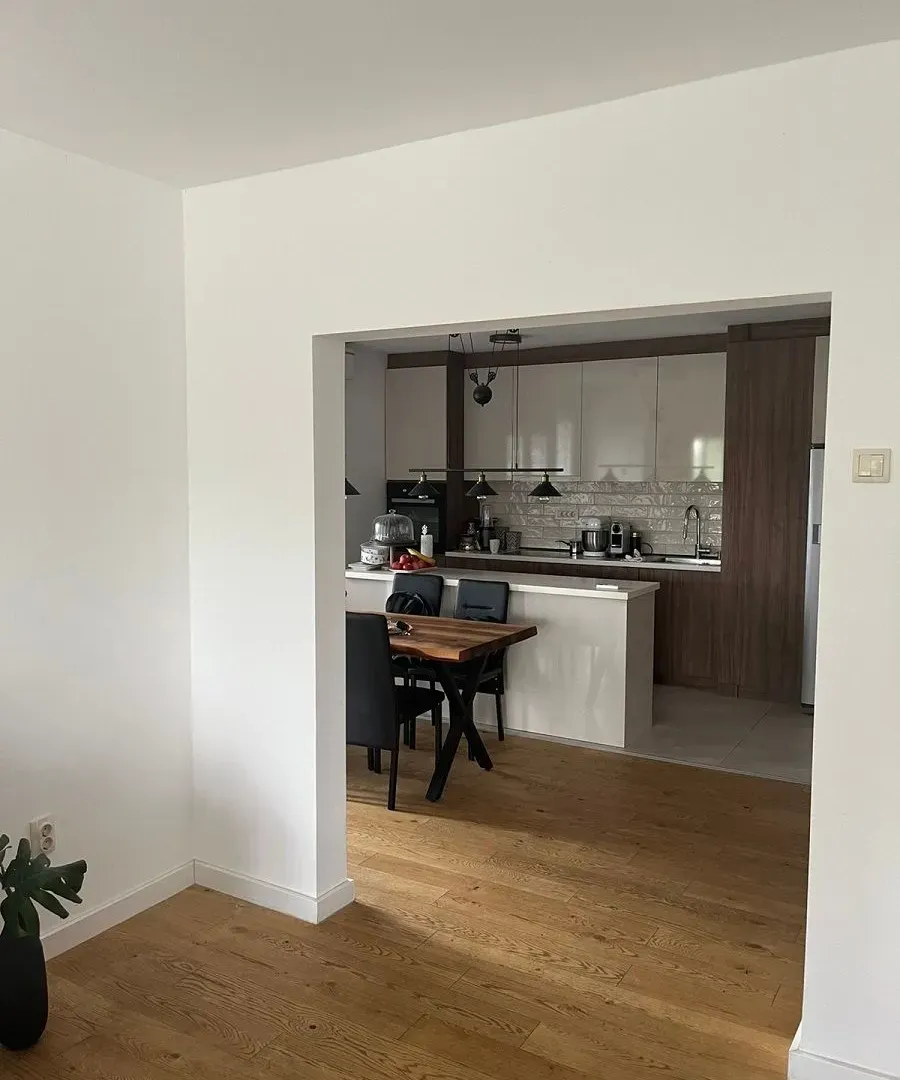 Prodaja, dvosoban stan, 65m², Zemun Sve Podlokacije, Beograd
