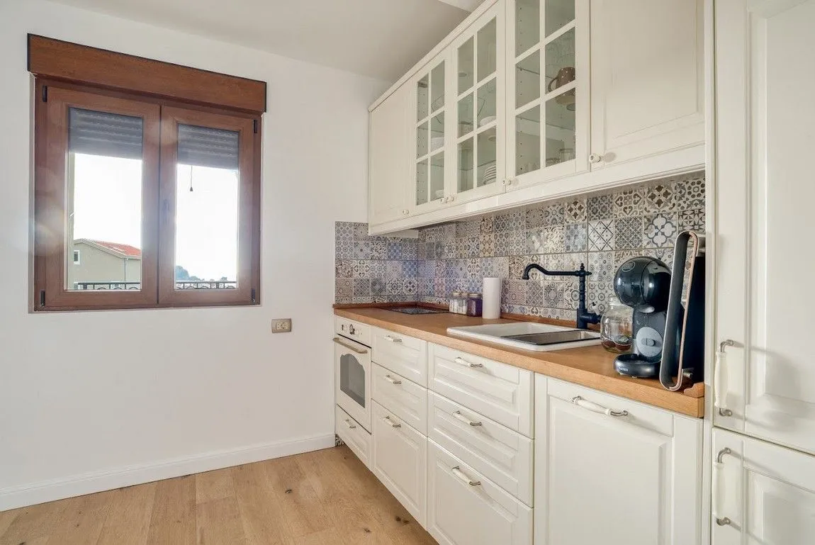 Sale, two bedroom apartment, 89m², Lazi, Budva