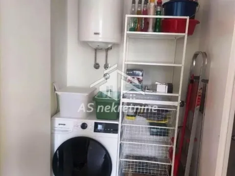 Izdavanje, dvosoban stan, 56m², Savski Venac, Beograd - image 10