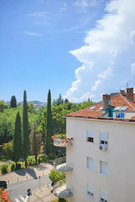 Prodaja, trosoban stan, 66m², Gorica C, Podgorica