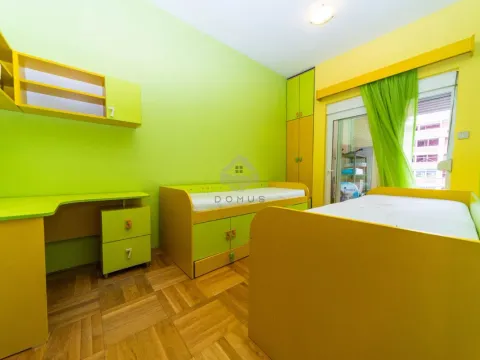 Izdavanje, dvosoban stan, 85m², Krivi Most, Podgorica - image 7