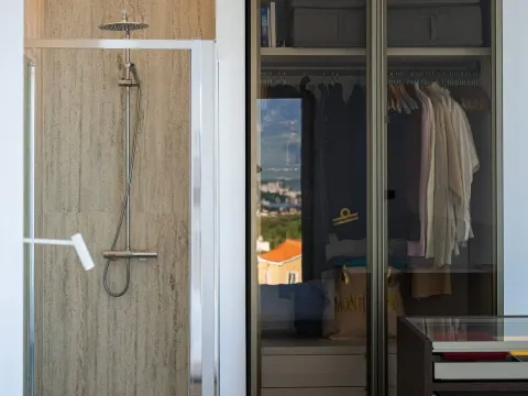 Izdavanje, jednosoban stan, 144m², Krašići, Tivat - image 40