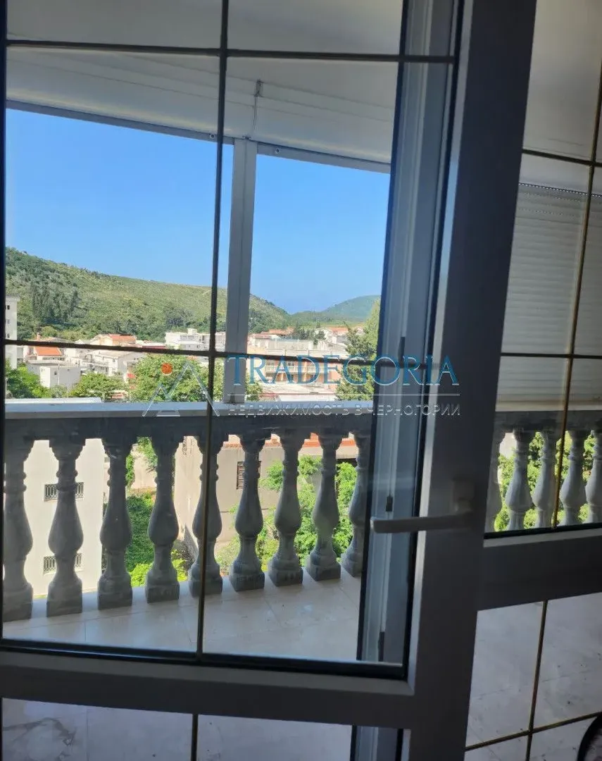 Prodaja, dvosoban stan, 57m², Sutomore, Bar
