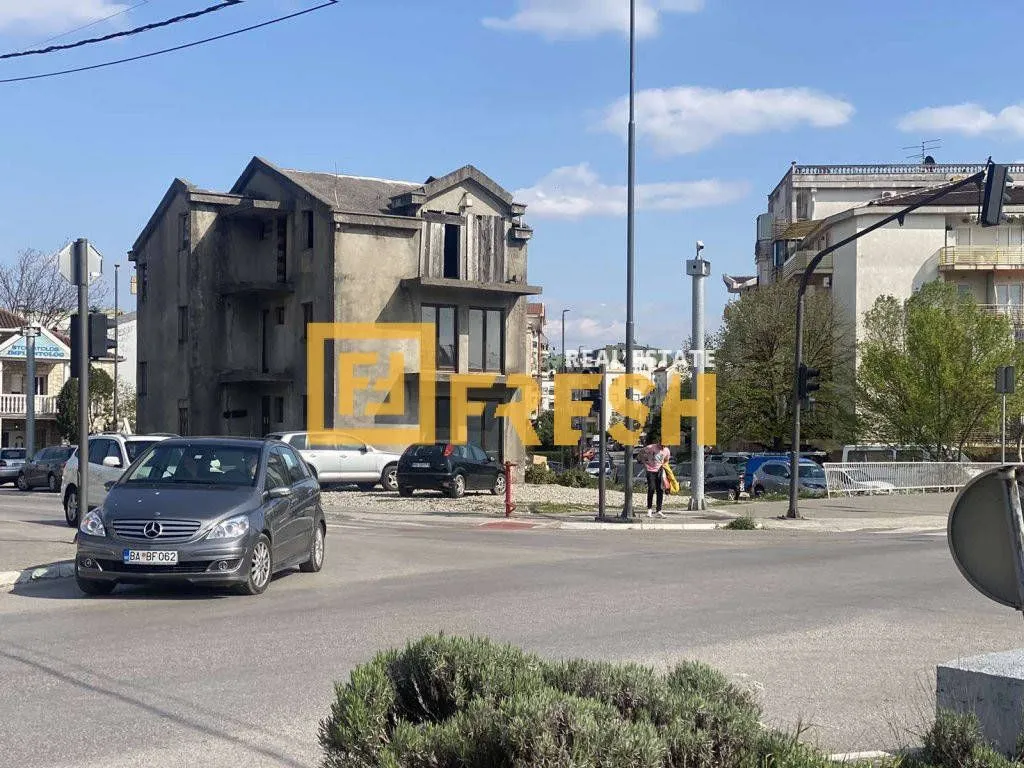 Rent, house, 400m², Stara Varoš, Podgorica