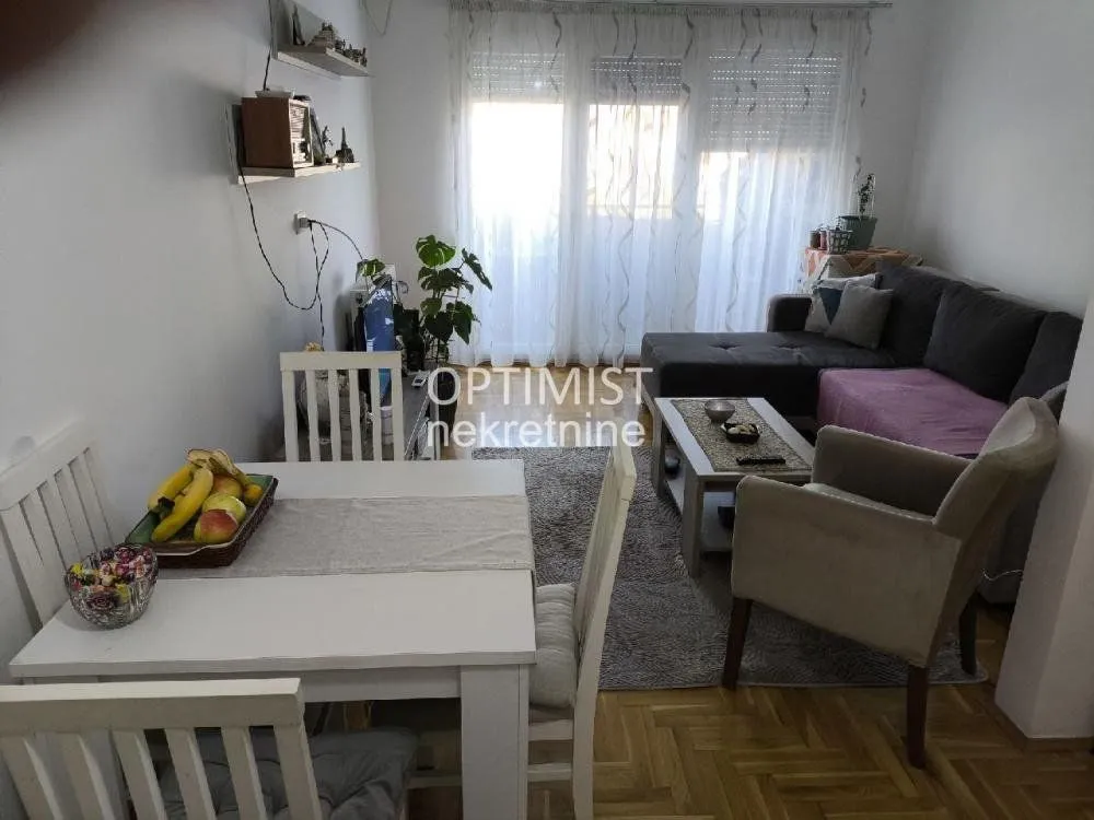 Prodaja, dvosoban stan, 45m², Ledine, Beograd