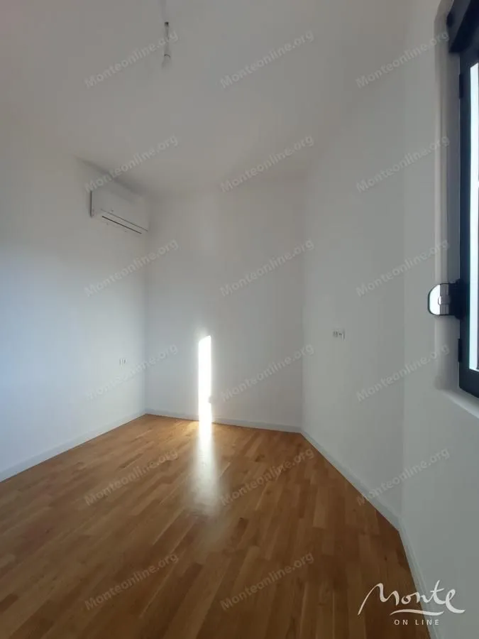 Sale, two bedroom apartment, 61m², Polje, Bar