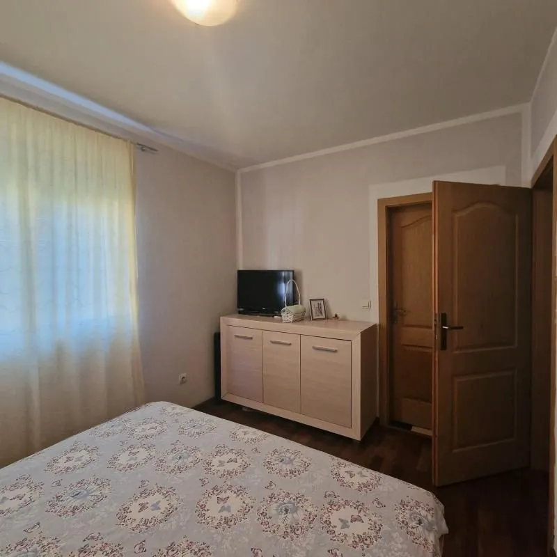 Sale, two bedroom apartment, 70m², Petrovac, Budva