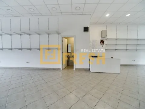 Rent, office space, 120m², Stari Aerodrom, Podgorica - image 2