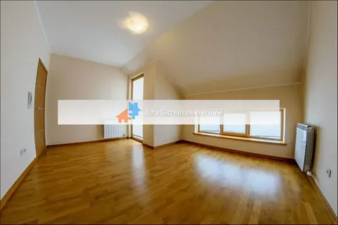 Rent, four bedroom apartment, 115m², Savski Venac, Beograd - image 17