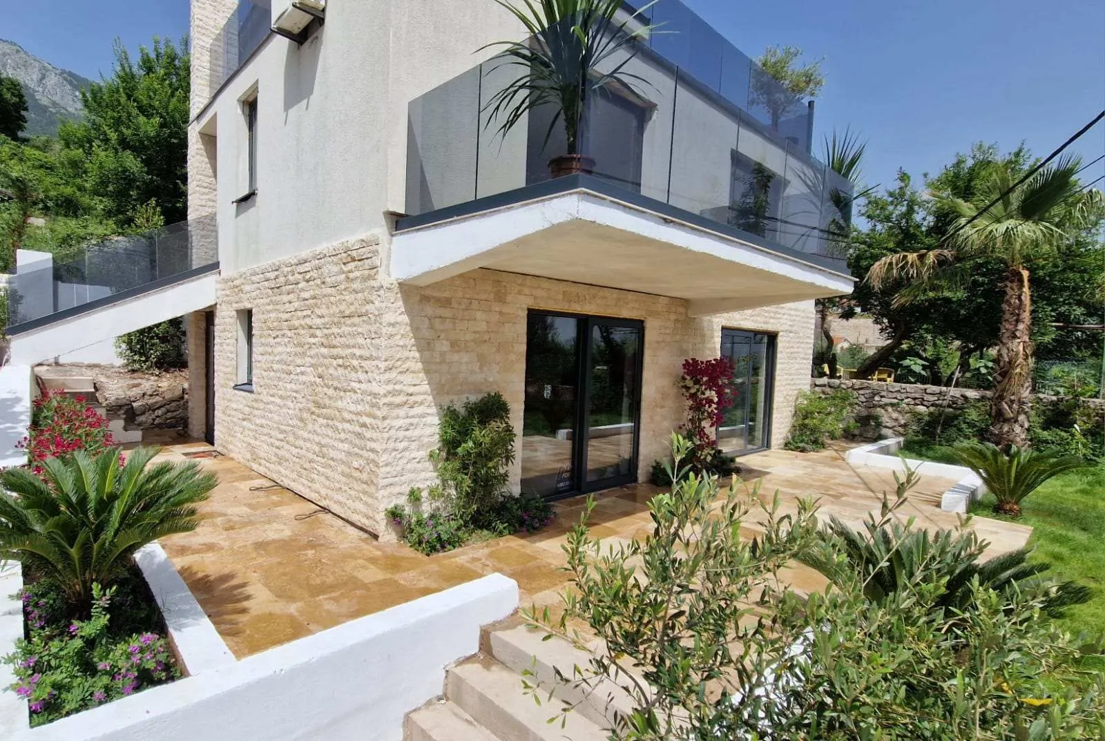 Sale, house, 300m², Budva, Crna Gora