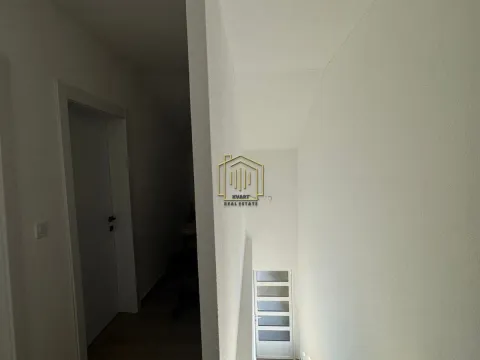 Izdavanje, dvosoban stan, 100m², Donja Gorica, Podgorica - image 11