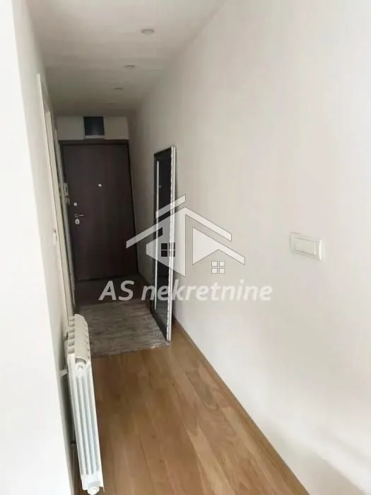 Izdavanje, dvosoban stan, 52m², Lekino Brdo, Voždovac Sve Podlokacije