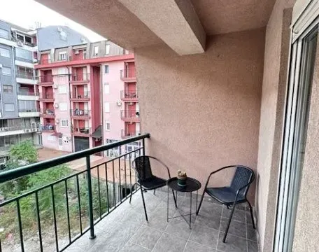 Izdavanje, dvosoban stan, 56m², Podgorica, Crna Gora - image 2