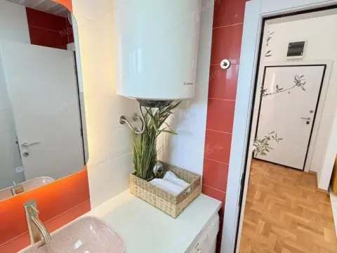 Prodaja, jednosoban stan, 26m², Petrovac, Budva - image 10