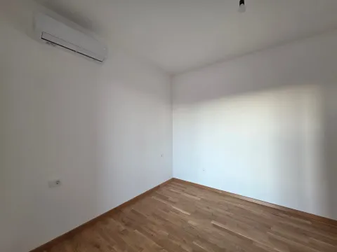 Sale, two bedroom apartment, 58m², Bečići, Budva - image 16