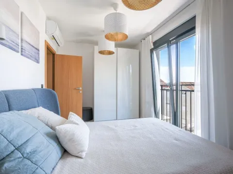 Prodaja, trosoban stan, 77m², Tivat, Crna Gora - image 27