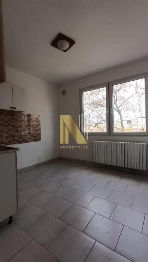 Prodaja, jednosoban stan, 30m², Satelit, Novi Sad Sve Podlokacije